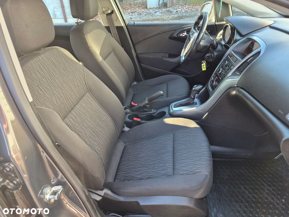 Opel Astra 1.4 T Cosmo - 16