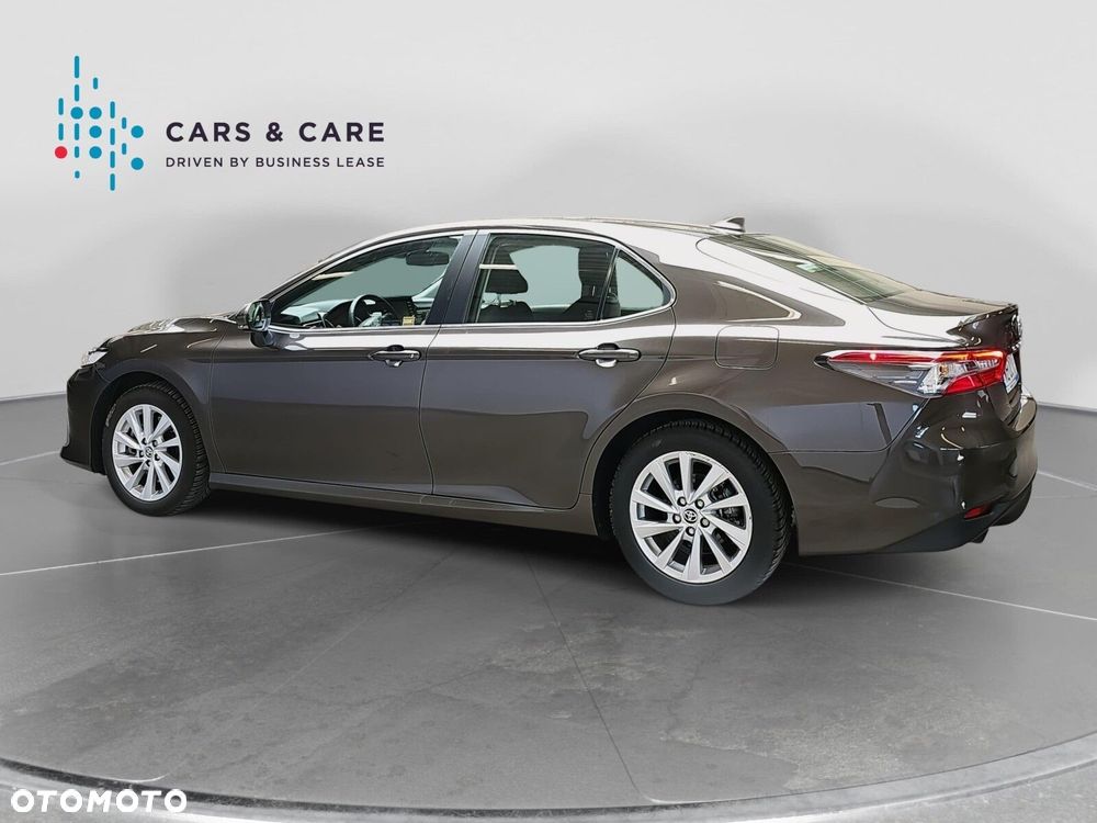 Toyota Camry 2.5 Hybrid Comfort CVT - 27