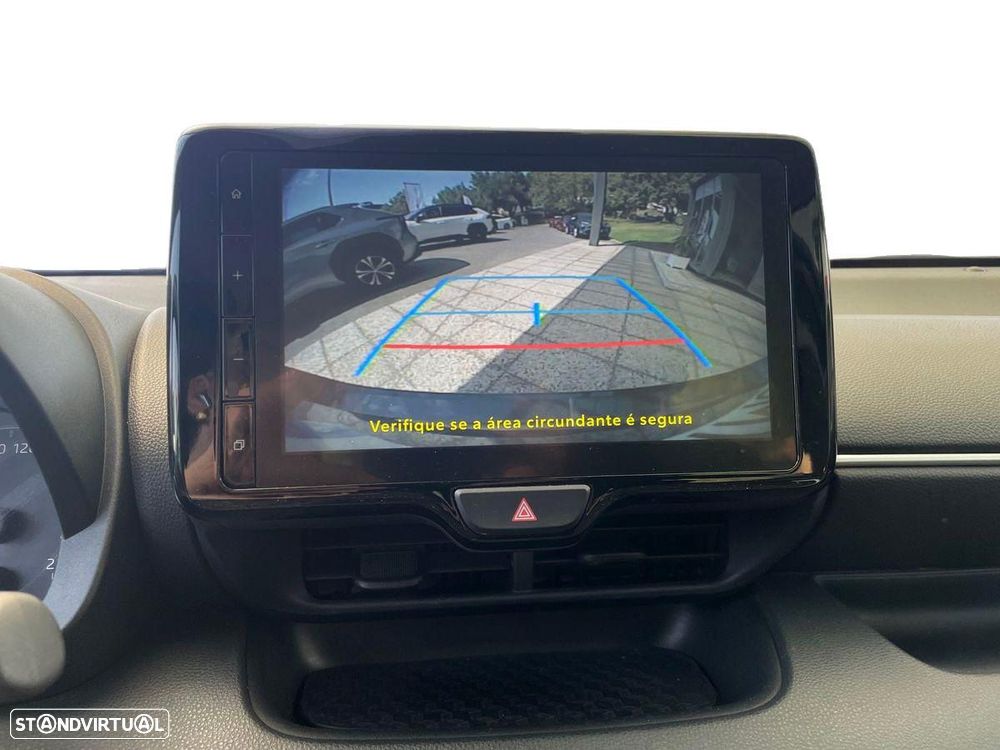 Toyota Yaris - 22