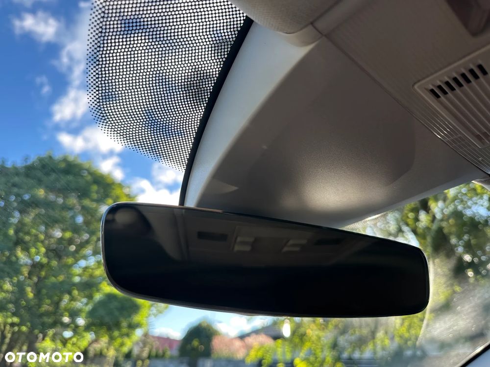 Volkswagen Passat 1.8 TSI BMT Comfortline DSG - 26