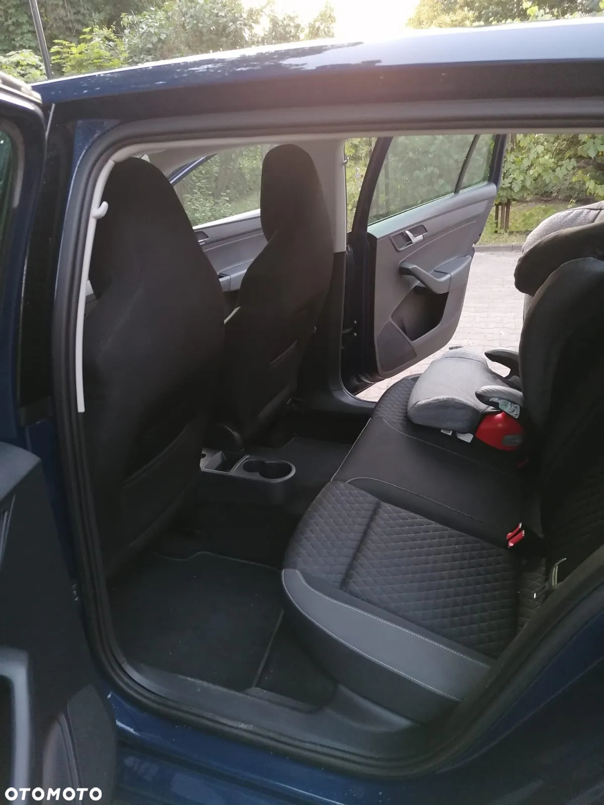 Skoda RAPID Spb 1.6 TDI DPF Elegance Max - 19