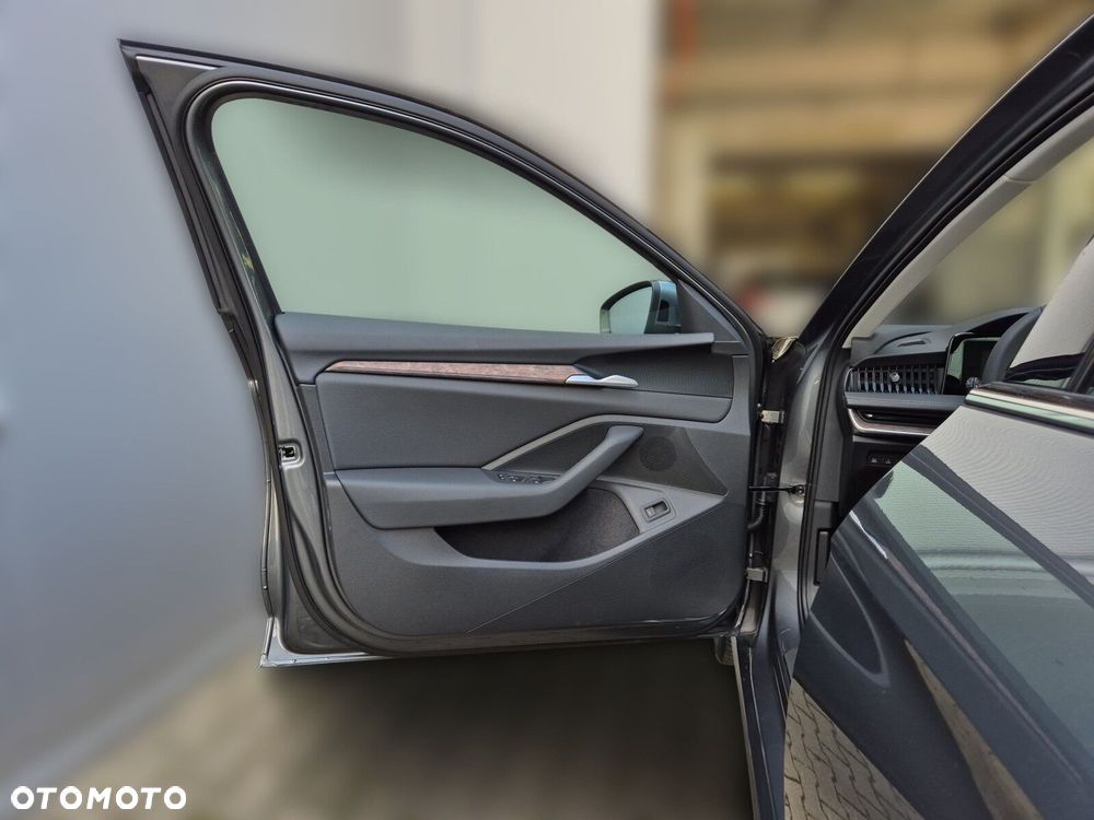 Skoda Superb - 19