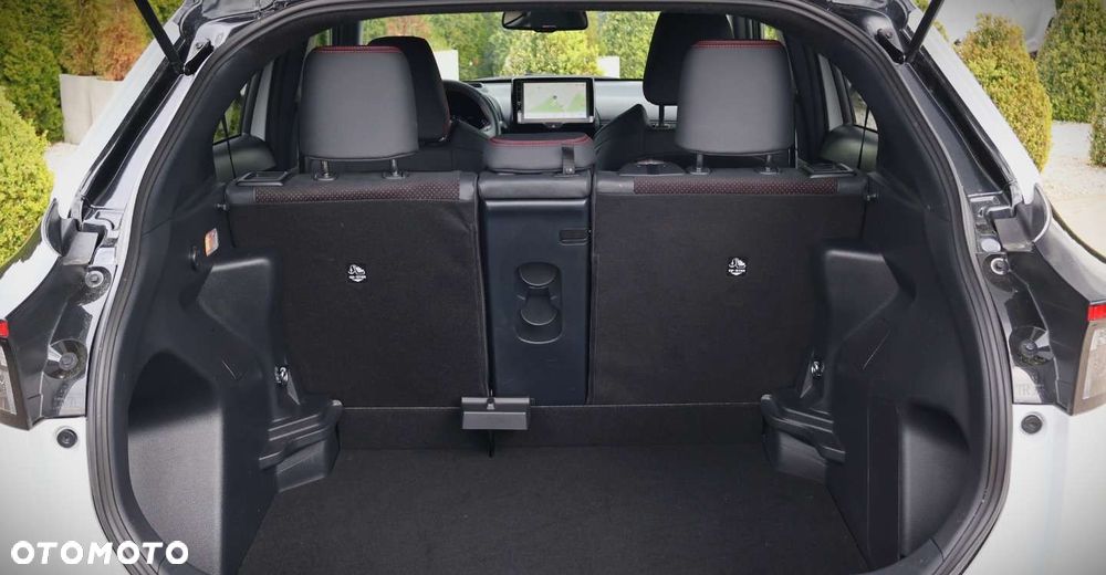 Toyota Yaris Cross - 21