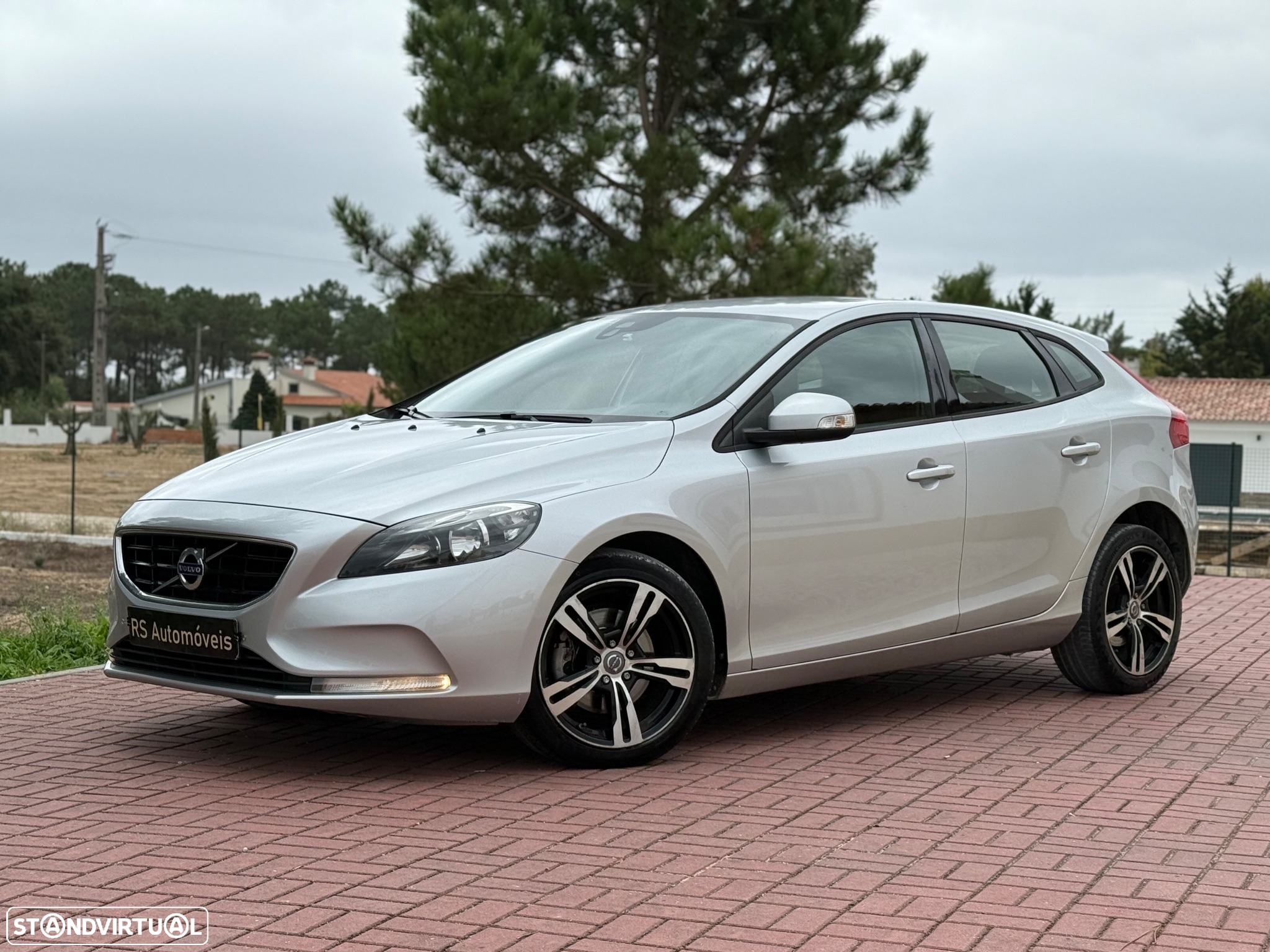 Volvo V40 2.0 D2 Kinetic - 10