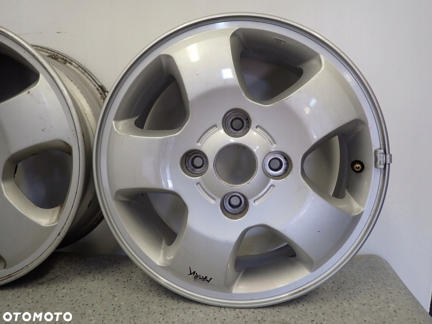 HYUNDAI ACCENT 00-05 MATRIX FELGI ALUMINIOWE 4x114.3 5.5J x 15 - 6