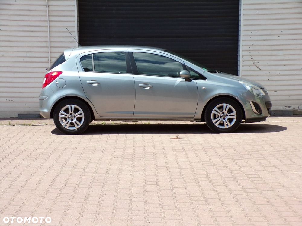 Opel Corsa - 4