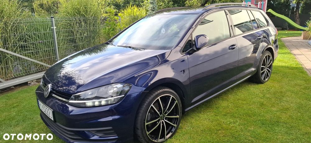 Volkswagen Golf - 4