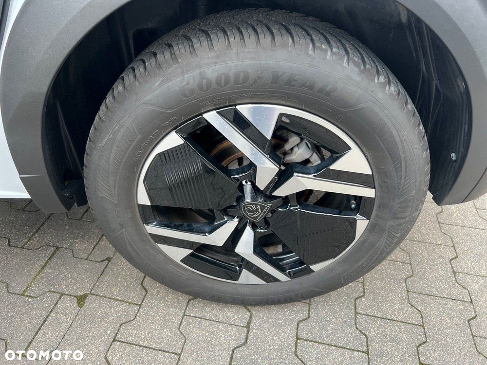 Peugeot 2008 1.2 PureTech GT S&S EAT8 - 11