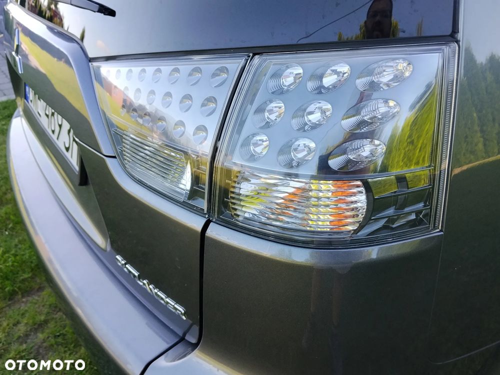 Mitsubishi Outlander 2.2 DID Instyle - 26