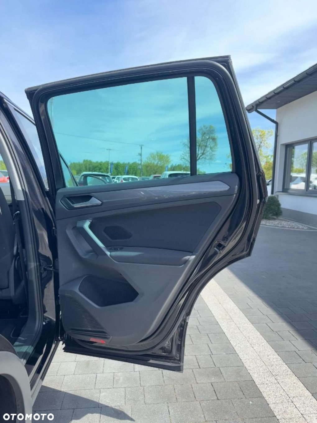 Volkswagen Tiguan - 24