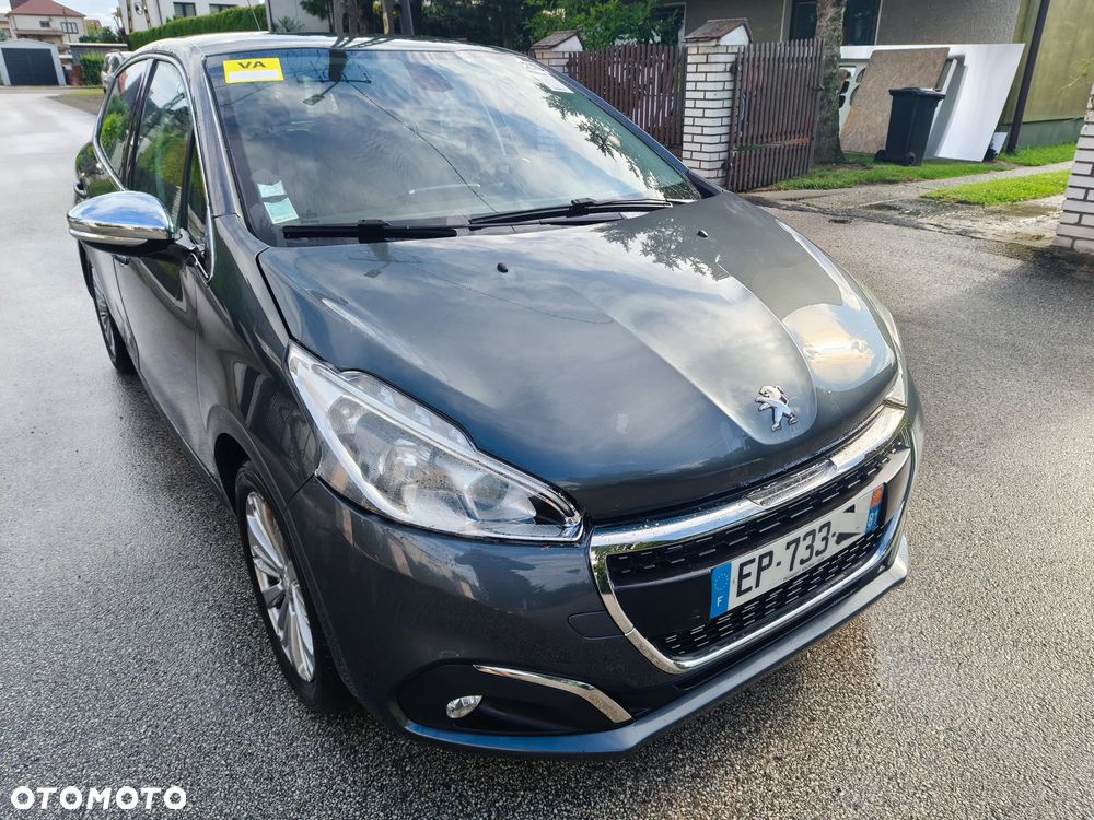 Peugeot 208 1.2 PureTech Allure - 9