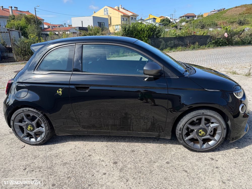 Abarth 500e Turismo - 3