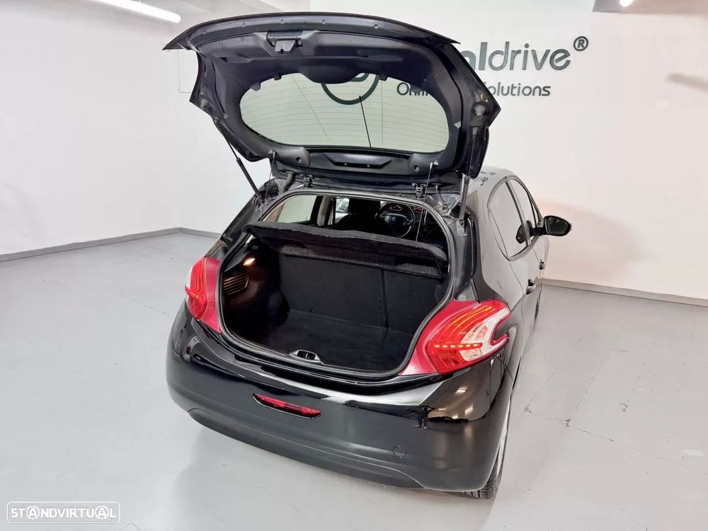 Peugeot 208 1.4 HDi Active - 46