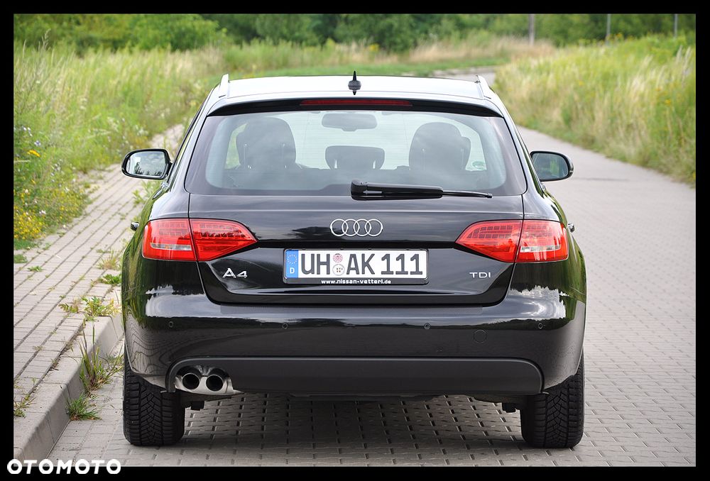Audi A4 Avant 2.0 TDI DPF Ambiente - 10
