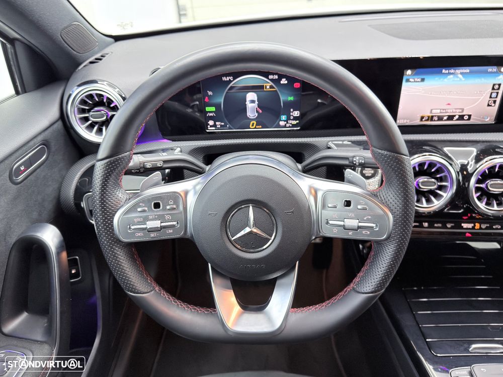 Mercedes-Benz A 250 e 8G-DCT Edition AMG Line - 25