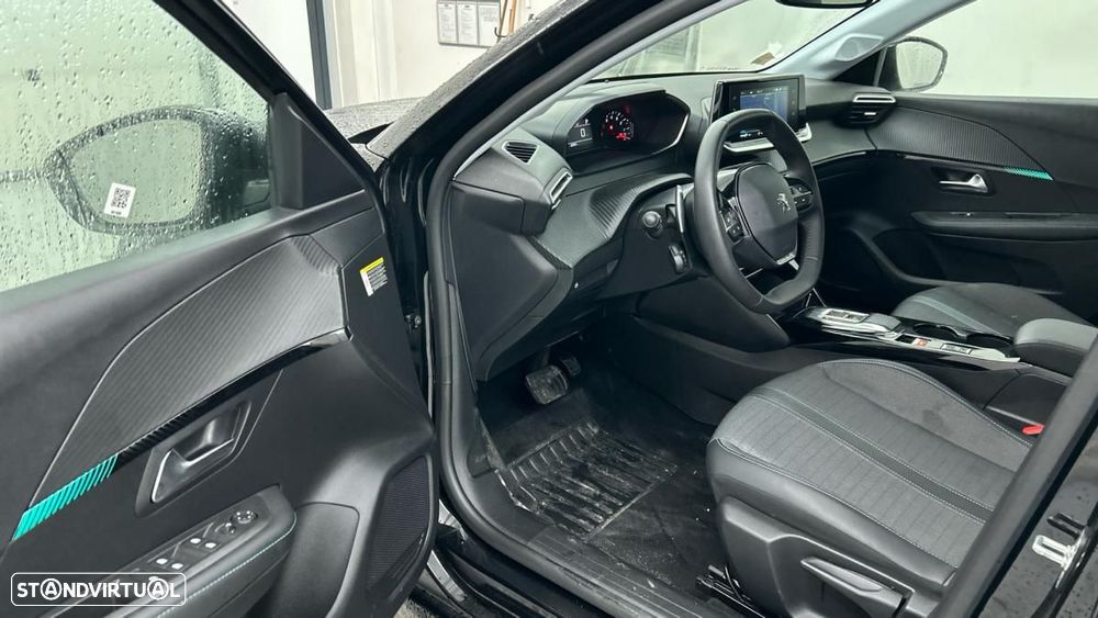 Peugeot 208 1.2 PureTech Allure Pack EAT8 - 5