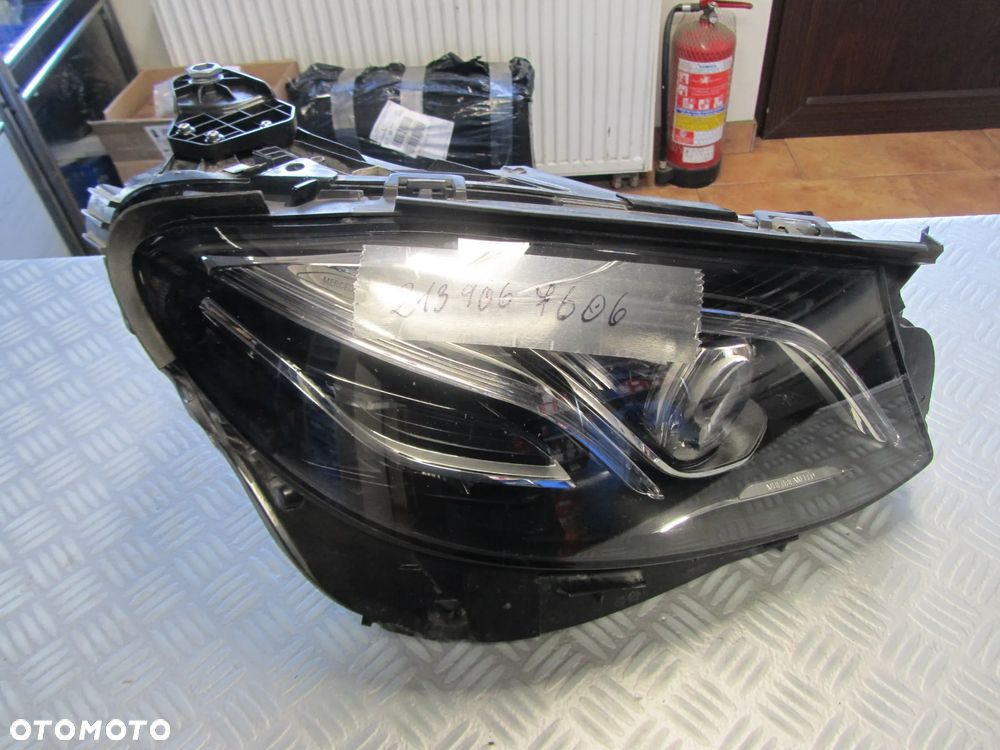 lampa 2139067606 - 1