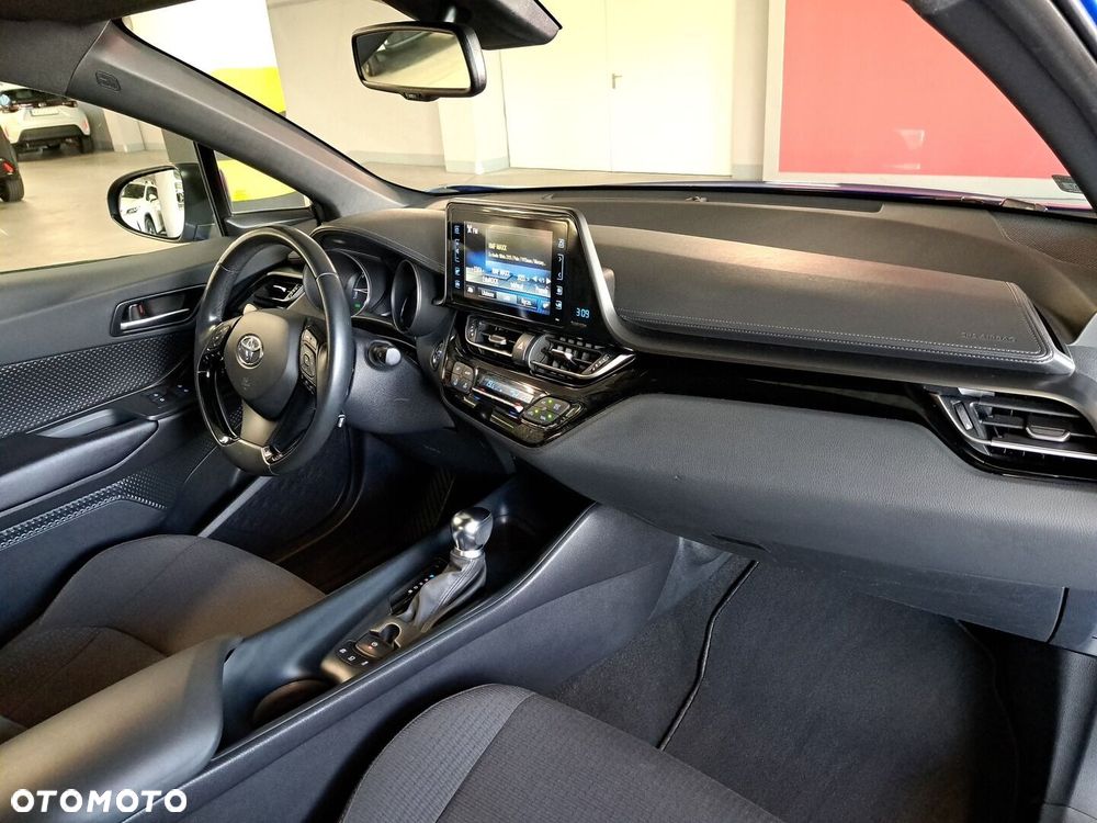 Toyota C-HR 1.8 Hybrid Premium - 17