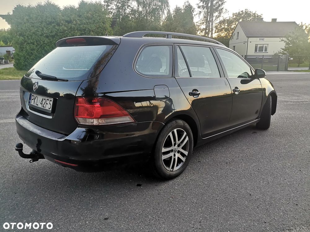Volkswagen Golf 1.6 TDI BlueMotion Technology DSG Trendline - 4