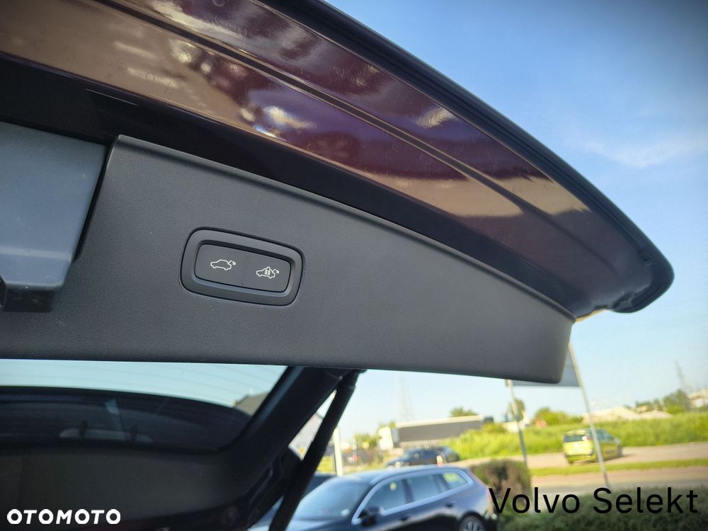Volvo EX90 - 34