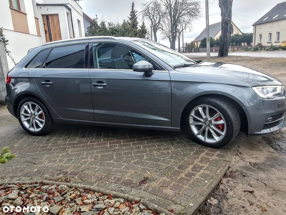 Audi A3 Sportback 2.0 TDI (clean diesel) Ambiente - 11
