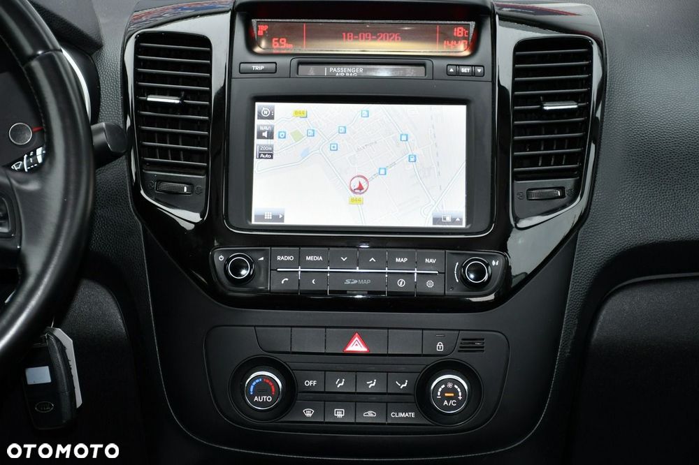 Kia Venga - 25