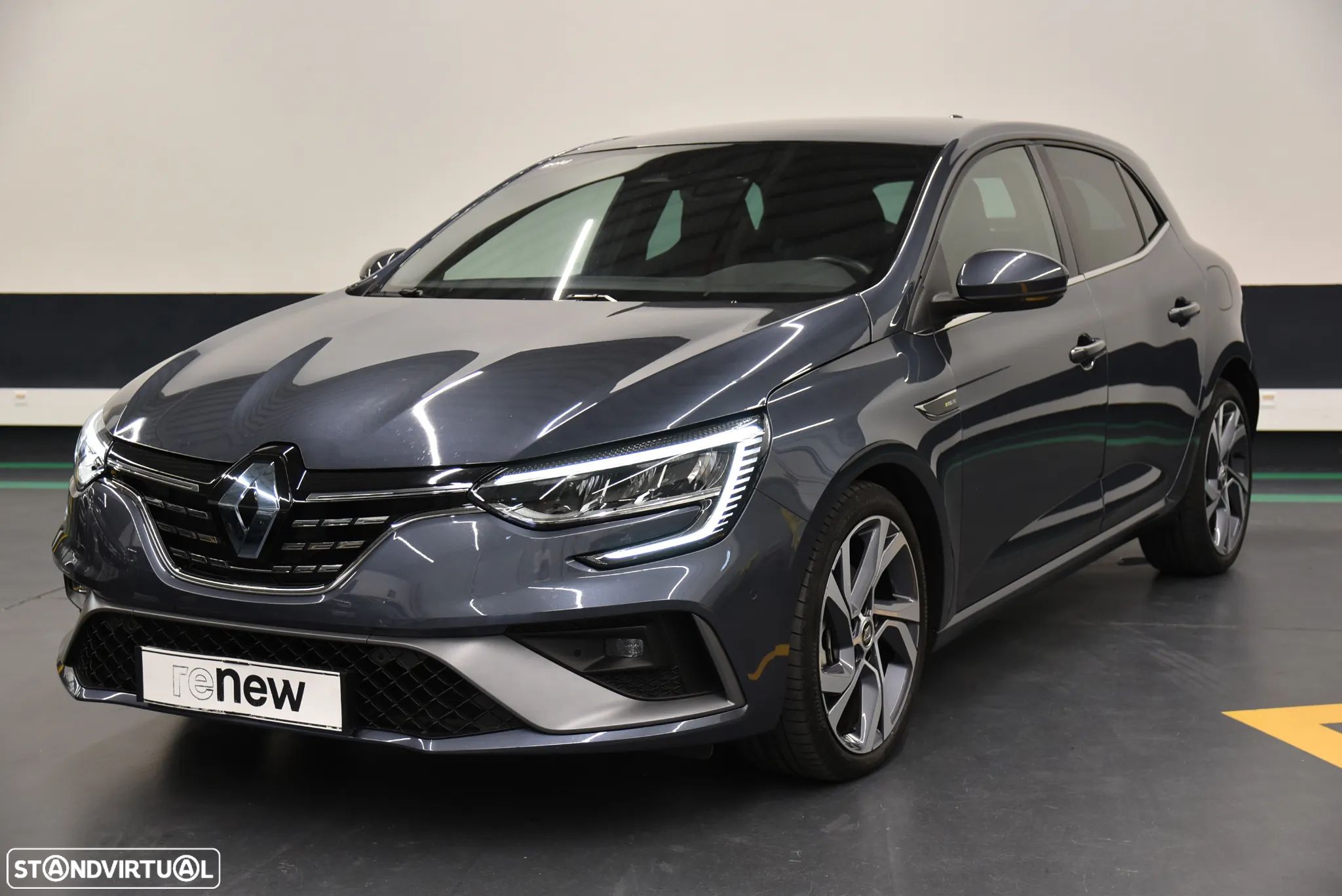 Renault Mégane 1.6 Plug-In R.S. Line - 1