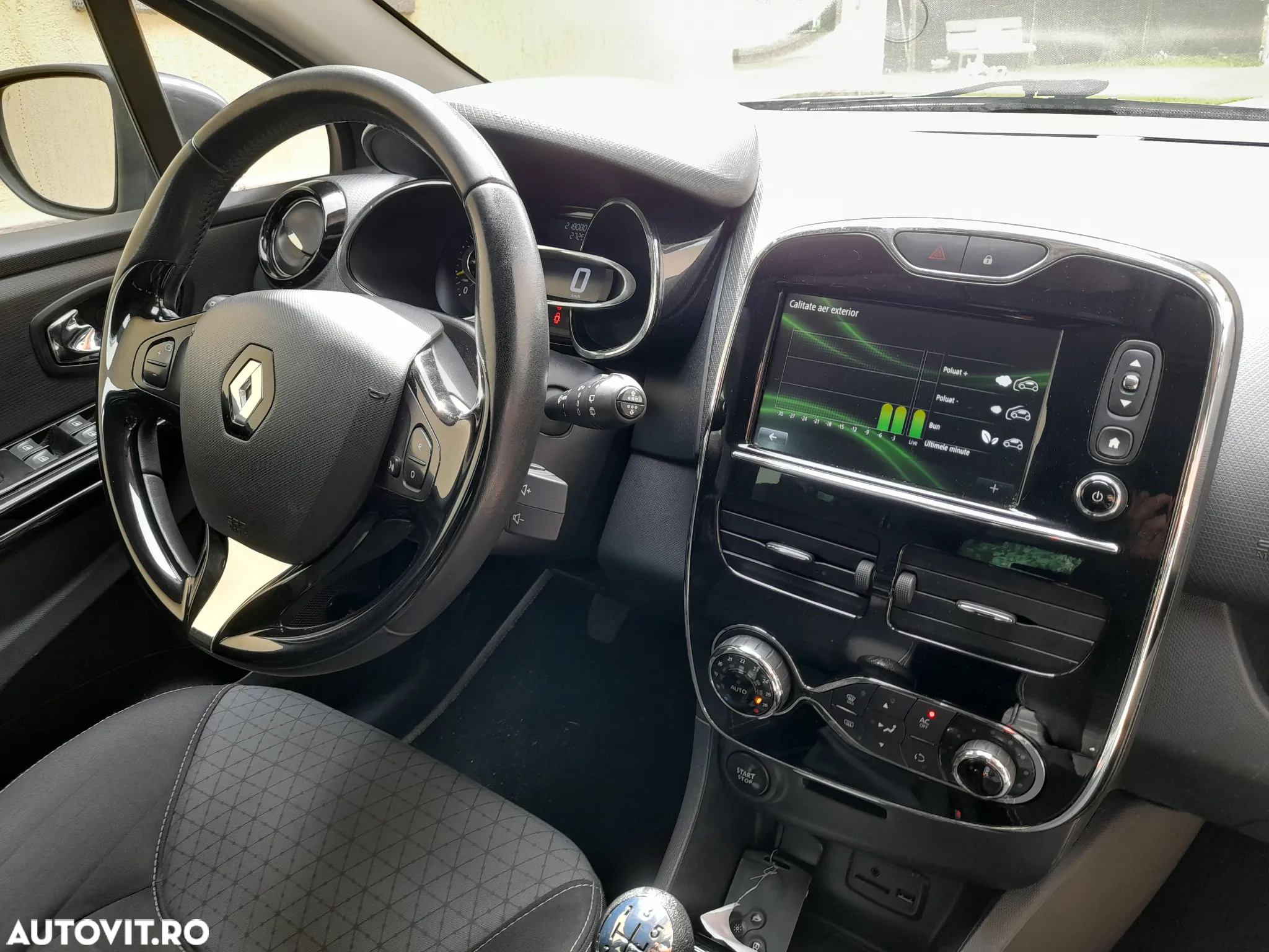 Renault Clio (Energy) dCi 90 Start & Stop INTENS - 21