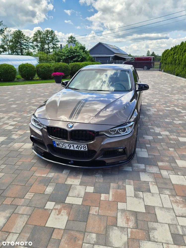BMW Seria 3 328i - 5