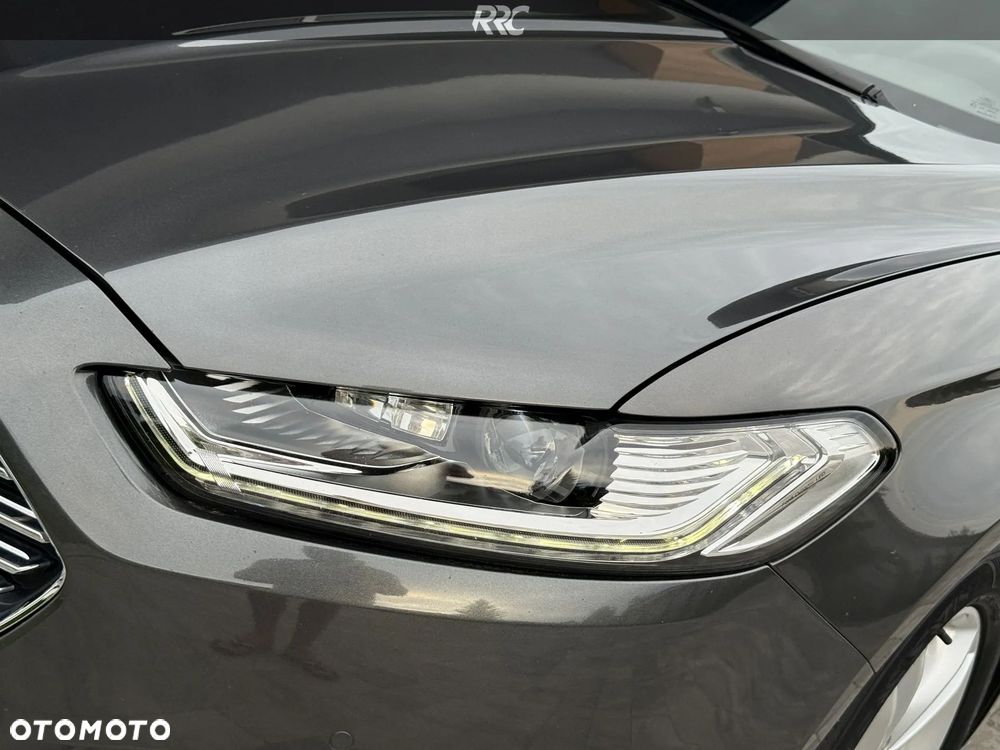 Ford Mondeo 2.0 TDCi Titanium PowerShift - 18