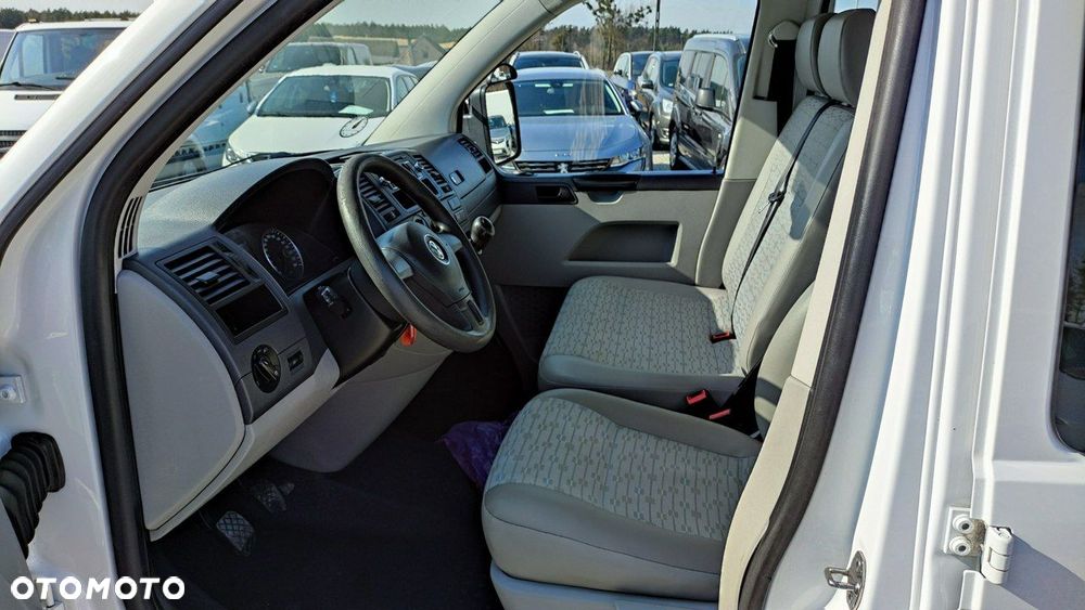 Volkswagen Transporter - 7