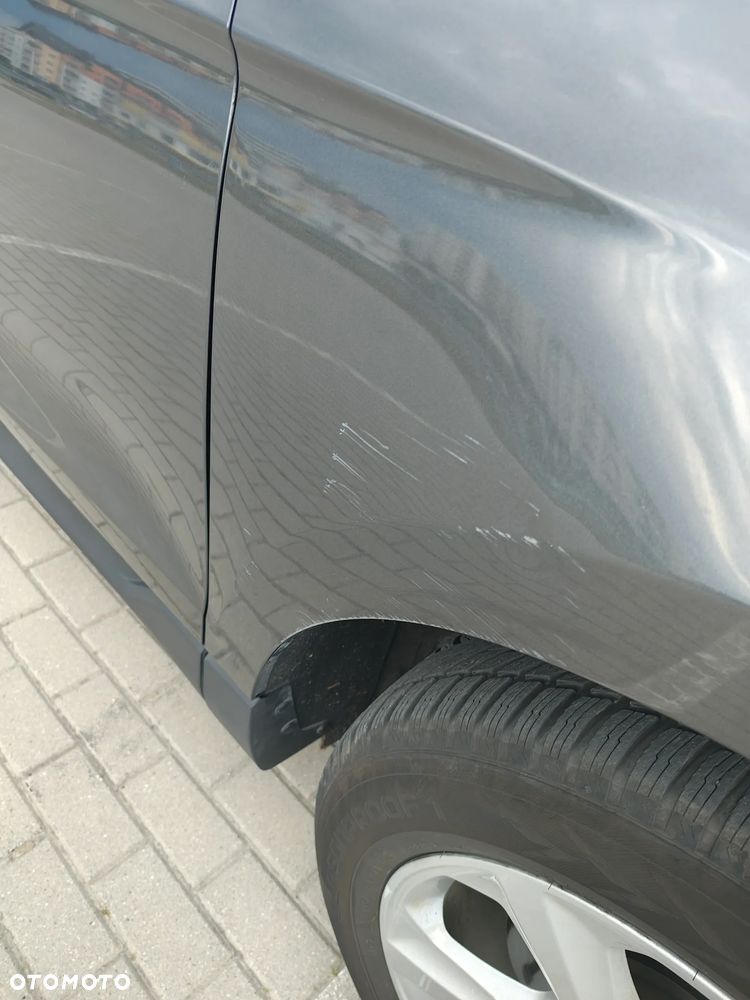 Ford Edge - 8