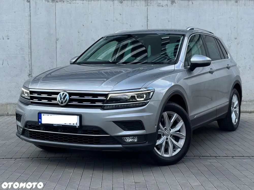Volkswagen Tiguan - 1