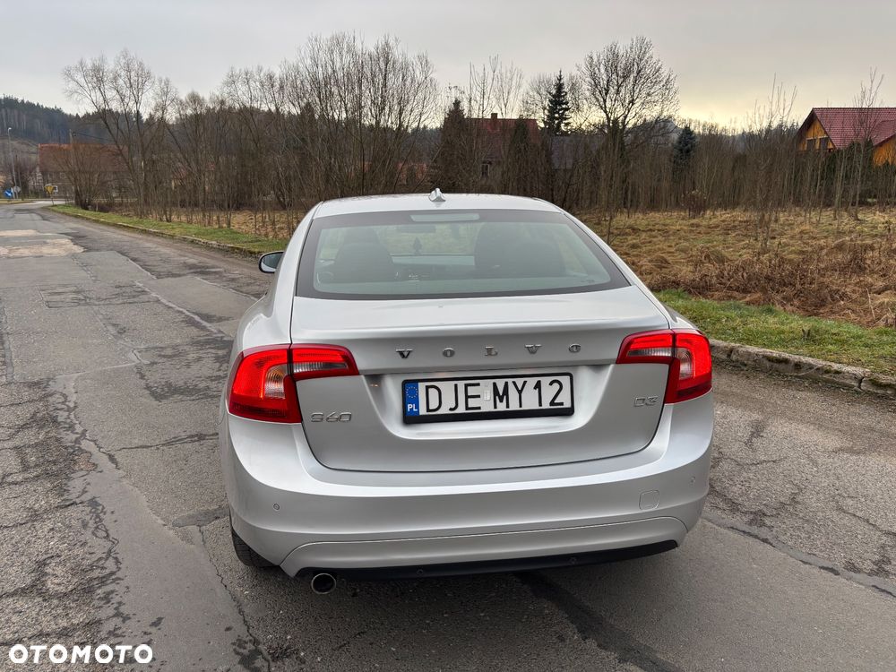 Volvo S60 D3 Geartronic Kinetic - 14