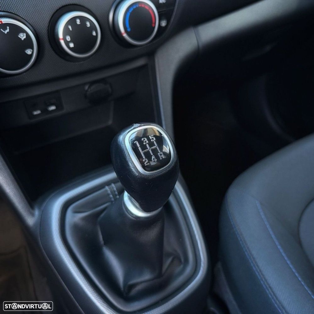 Hyundai i10 1.0 Blue Access - 21