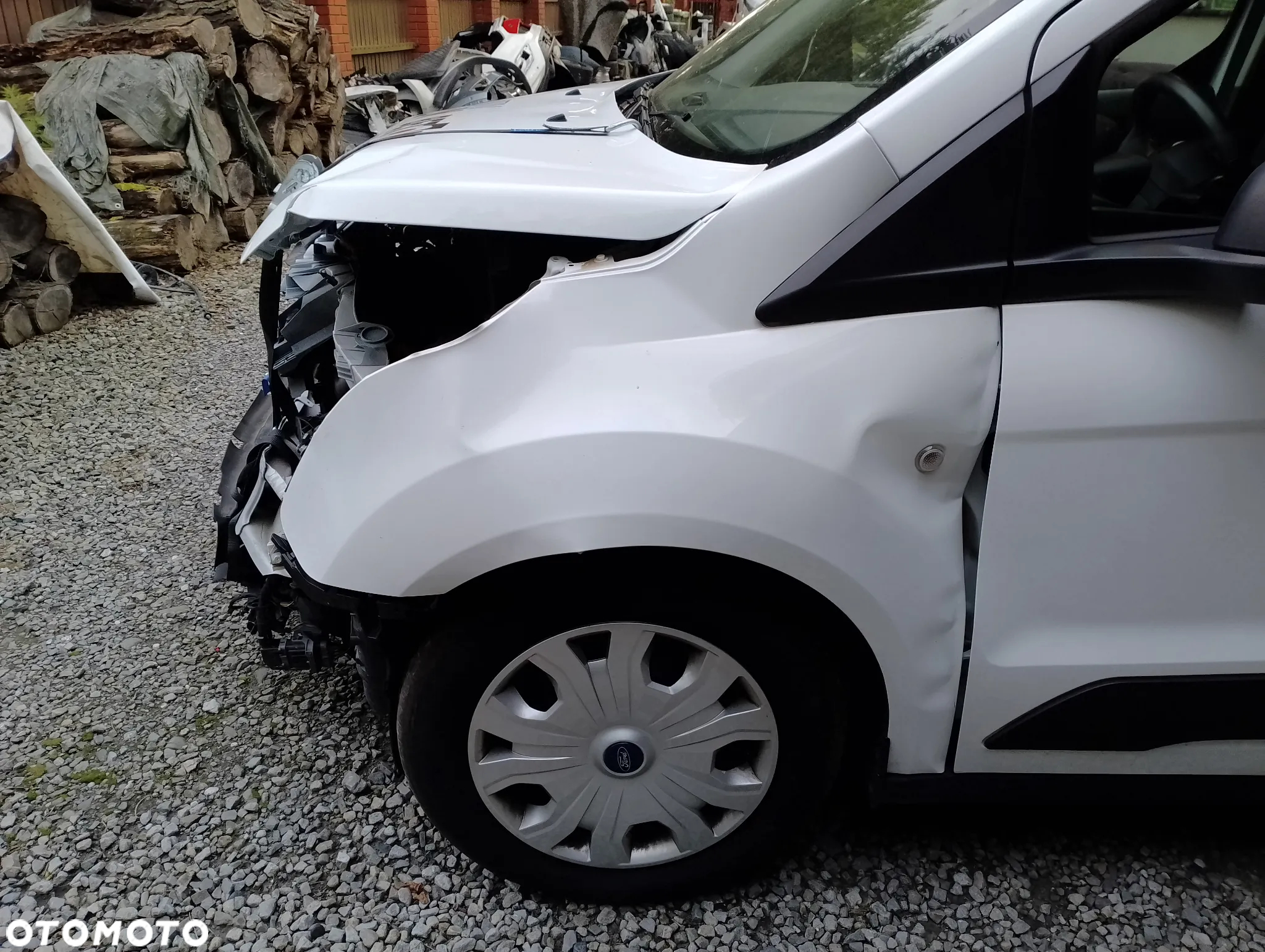 Ford Connect - 12