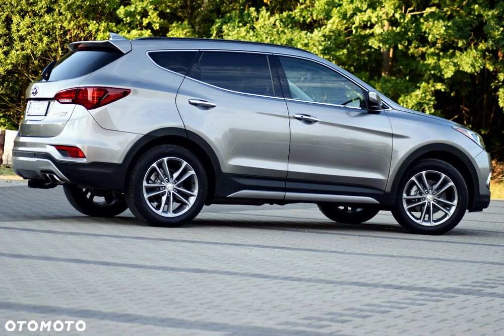 Hyundai Santa Fe 2.0 T Sport Utility - 13
