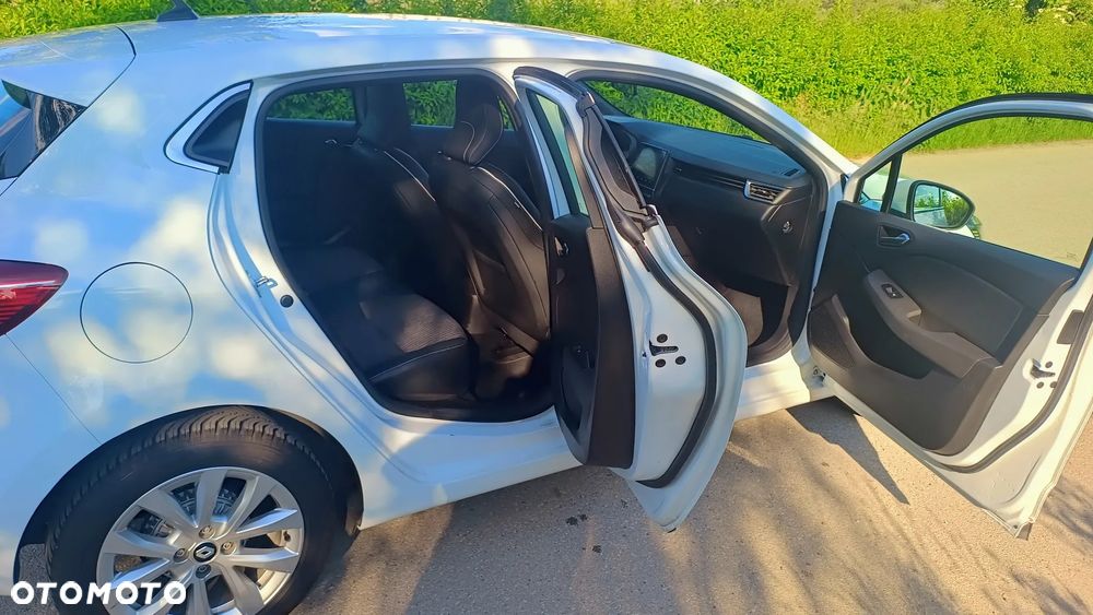 Renault Clio 1.0 TCe Techno - 26