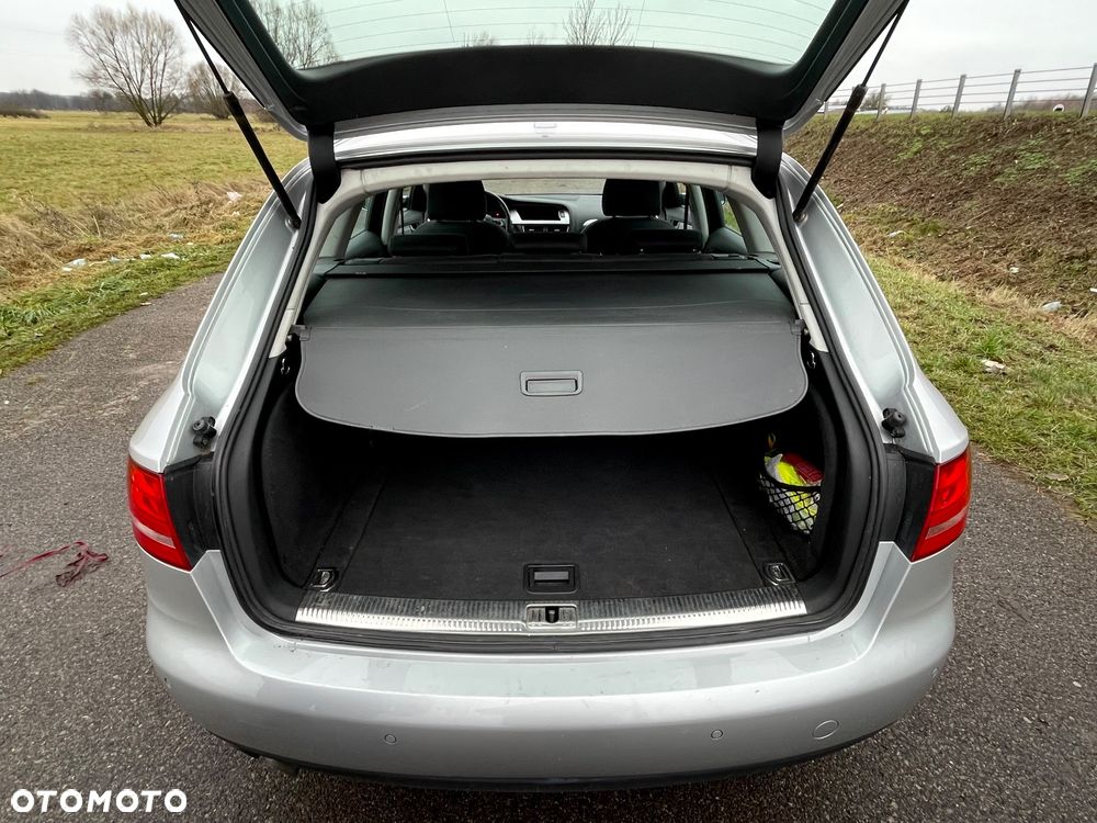 Audi A4 Avant 2.0 TDI Limited Edition - 18