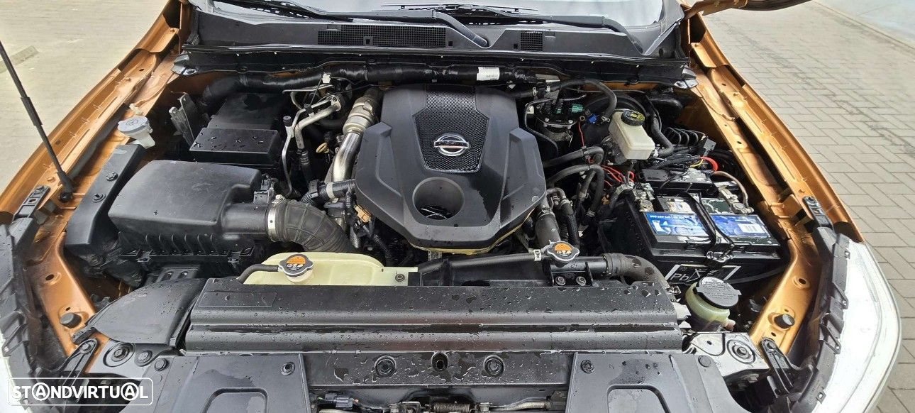 Nissan Navara 2.3 dCi CD 4WD Tekna - 17