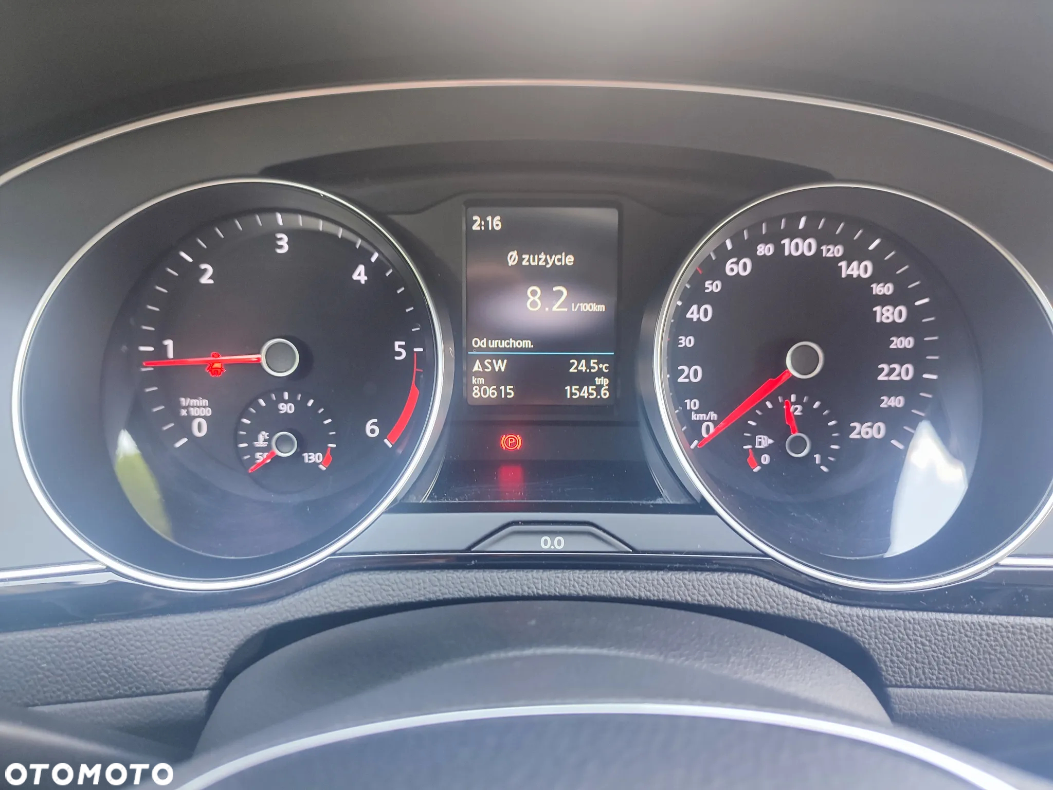 Volkswagen Passat 2.0 TDI BMT Comfortline - 12