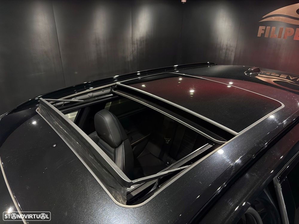 BMW 330 e Touring Pack Desportivo M Pro Auto - 14