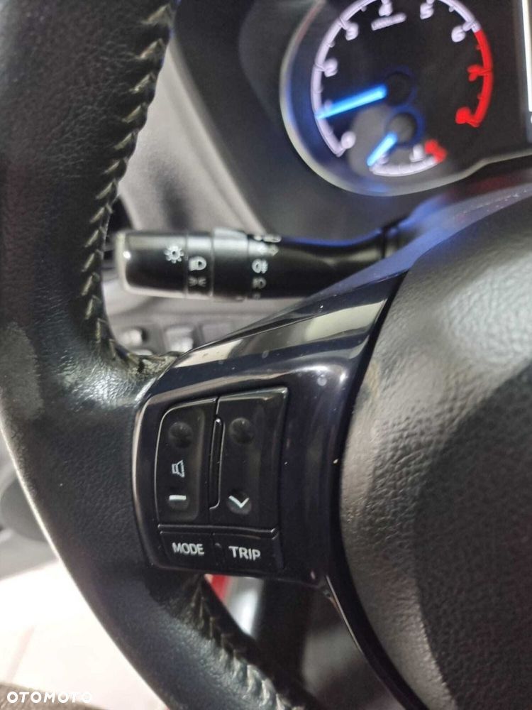Toyota Yaris - 27