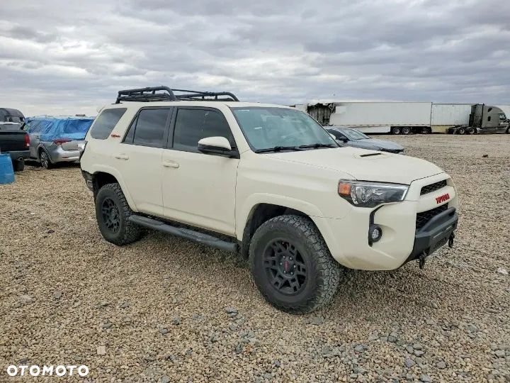 Toyota 4-Runner - 4