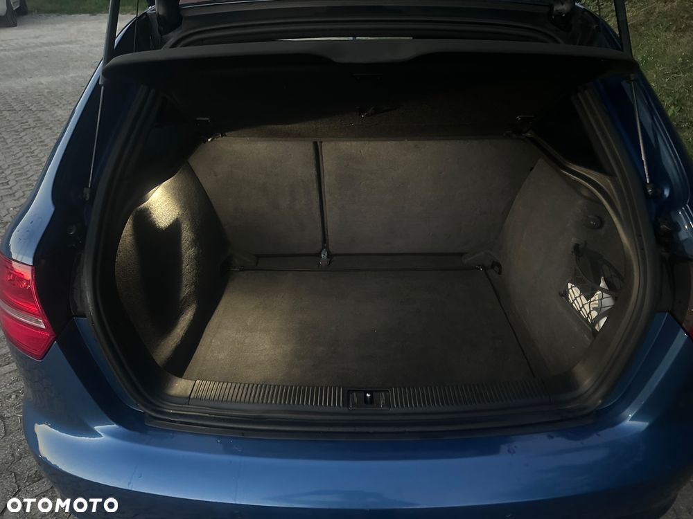 Audi A3 Sportback 2.0 TDI Ambition - 9