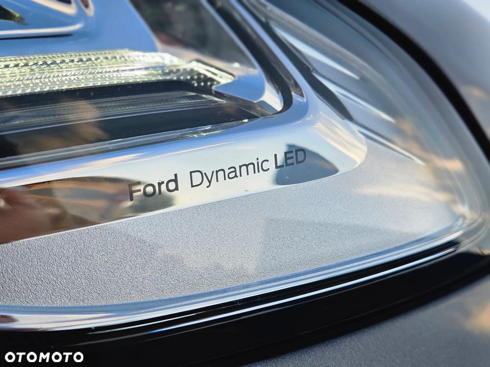 Ford Mondeo 2.0 EcoBlue Titanium - 35