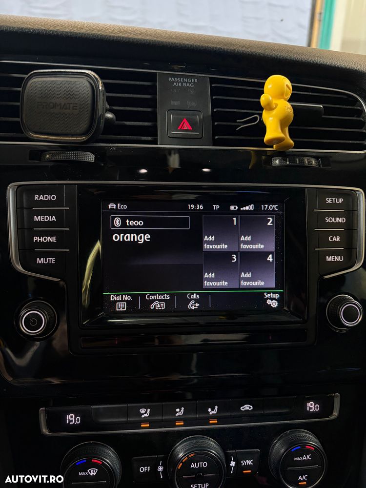 Volkswagen Golf - 18