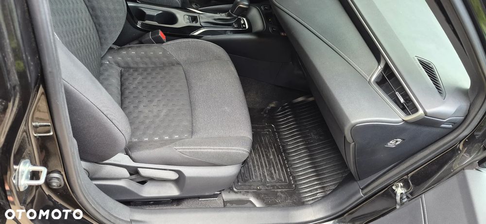 Toyota Corolla 1.8 Hybrid Comfort - 33