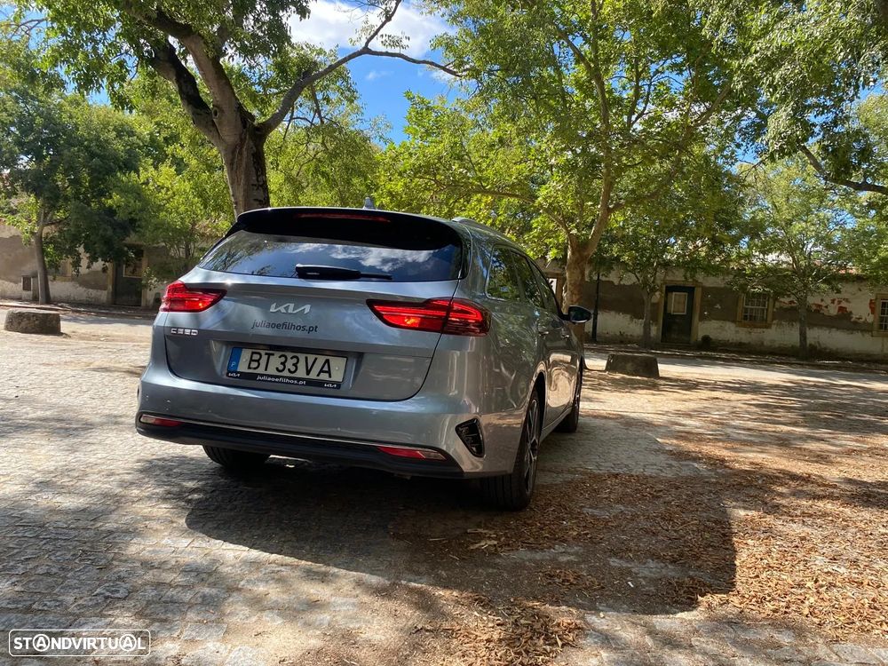 Kia Ceed SW - 45