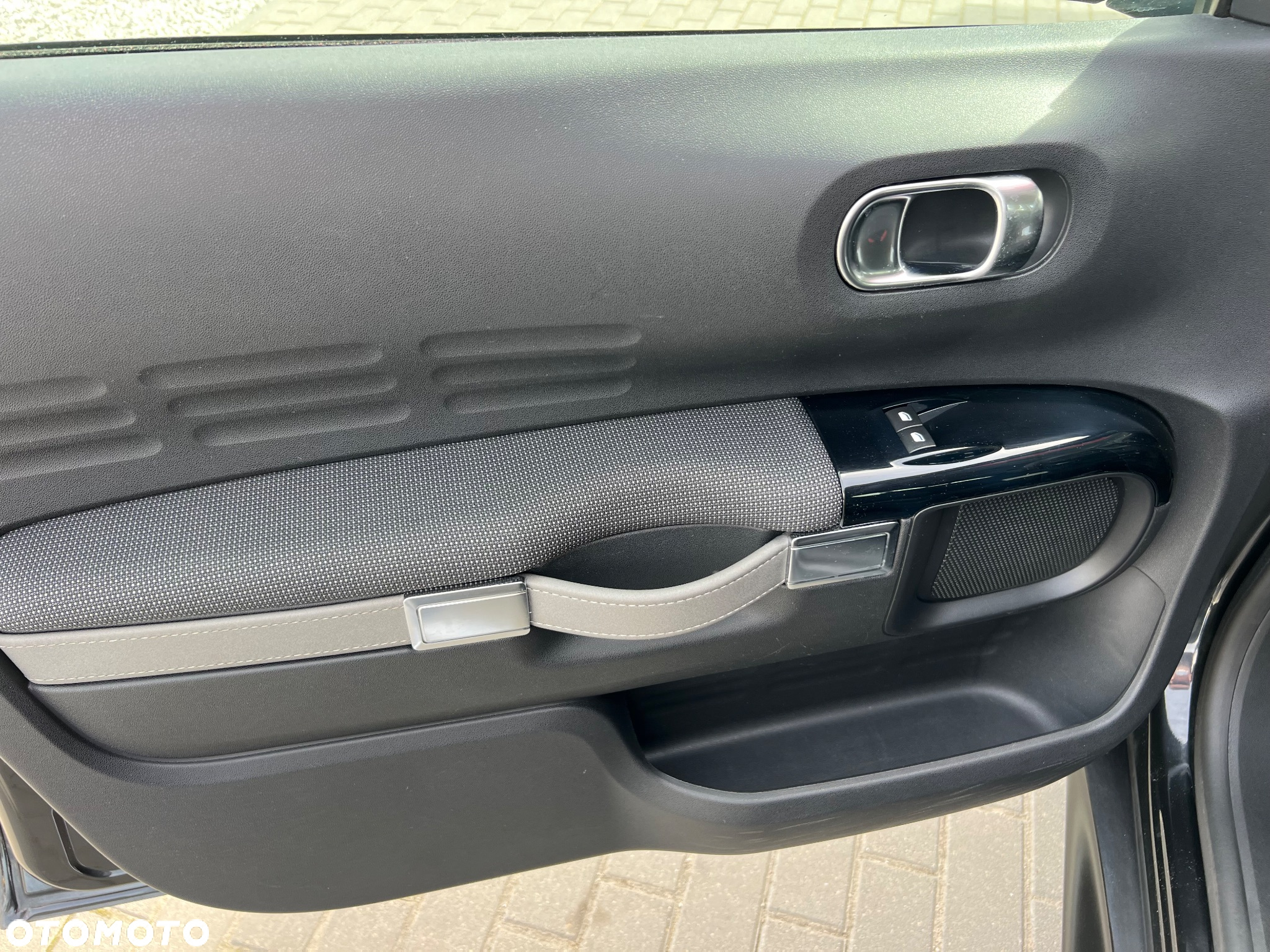 Citroën C4 Cactus BlueHDi 100 Stop&Start Business Class - 18